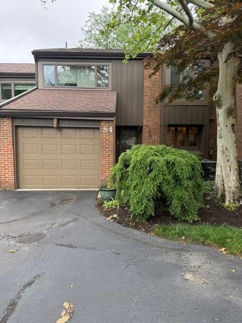 84 Glen Dr, Worthington, OH, 43085-4010 | Card Image