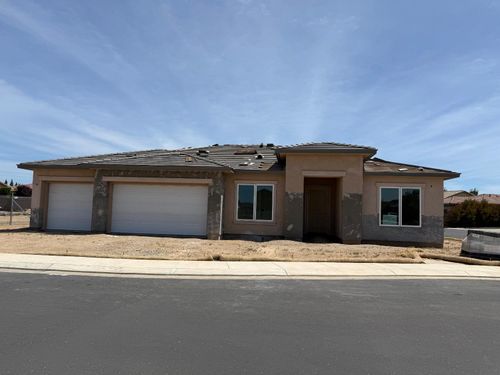 311 Via Sophia, Oakdale, CA, 95361-7674 | Card Image
