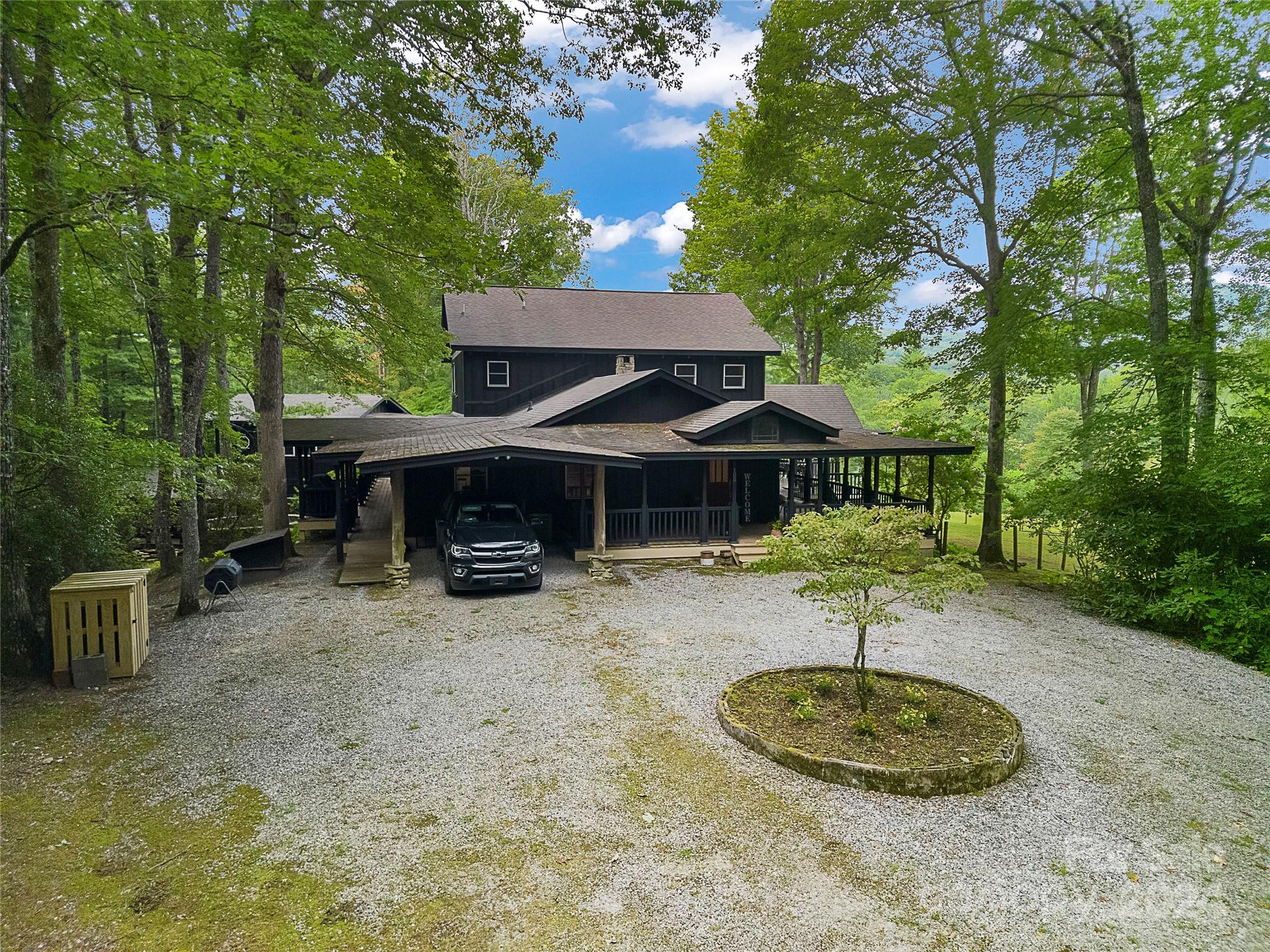 Maple Way, Lake Toxaway, NC 28747