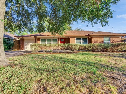 219 E Janisch Rd, Houston, TX, 77022-2407 | Card Image