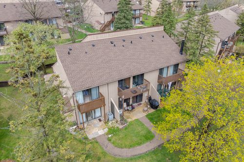 3-28 Jamaica Colony, Fox Lake, IL, 60020-1145 | Card Image