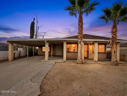 10247 Calcutta Dr, Socorro, TX, 79927-5060 | Card Image