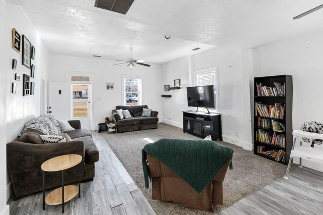 Living Room | Image 4