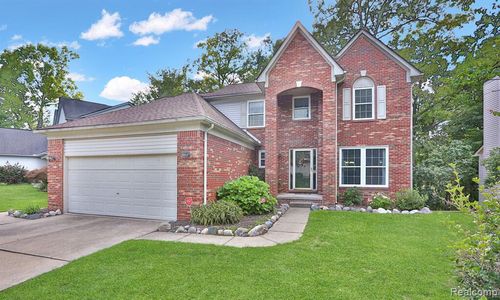3288 Hickory Dr, Lake Orion, MI, 48359-1164 | Card Image