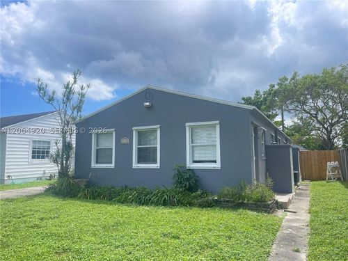 1-2130 Mckinley St, Hollywood, FL, 33020-3053 | Card Image
