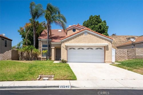 15247 Monroe Ave, Moorpark, CA, 93021-3219 | Card Image