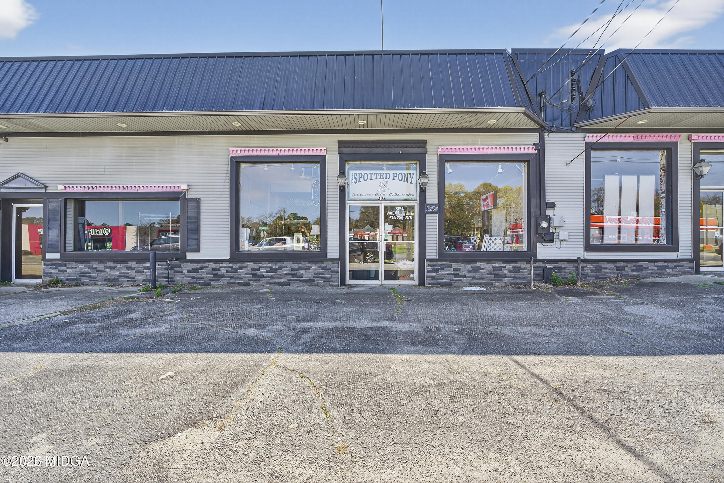 Commercial Sale in Macon 2