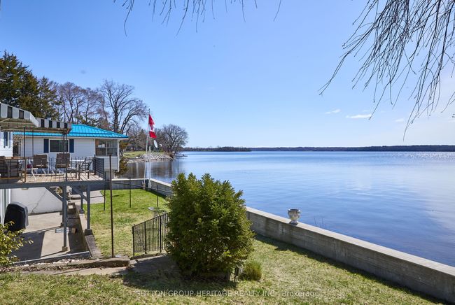 11056 Loyalist Pky, House other with 3 bedrooms, 2 bathrooms and 7 parking in Bath ON | Image 23