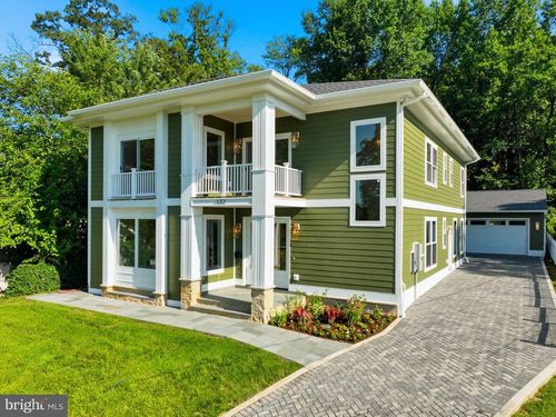132 N Earley St, ALEXANDRIA, VA, 22304-2612 | Card Image