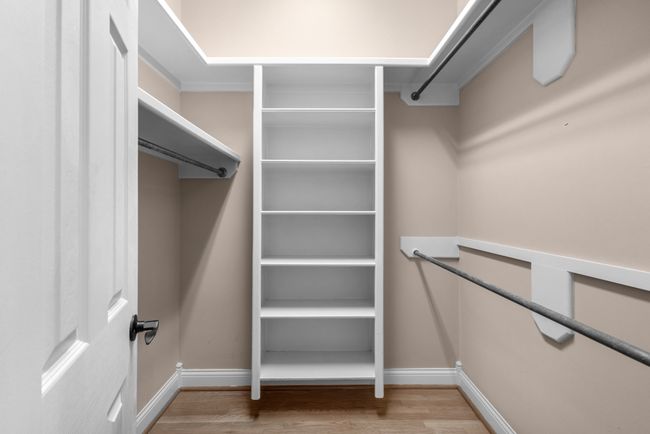 Master closet 2 | Image 22