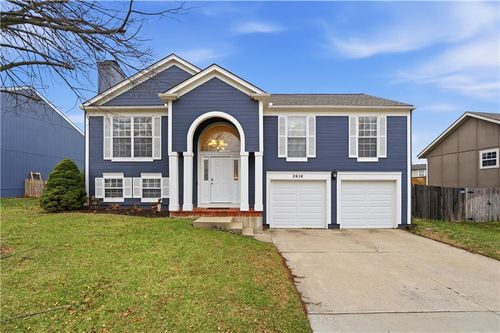 2616 Sw Winchester Drive, Lee's Summit, MO, 64063 | Card Image