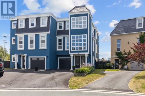 32 King Edward Pl, St. John's, NL, A1A0E3 | Card Image
