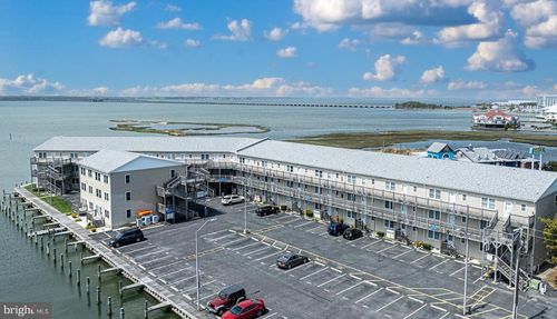 j201-120 53rd St, OCEAN CITY, MD, 21842-5317 | Card Image