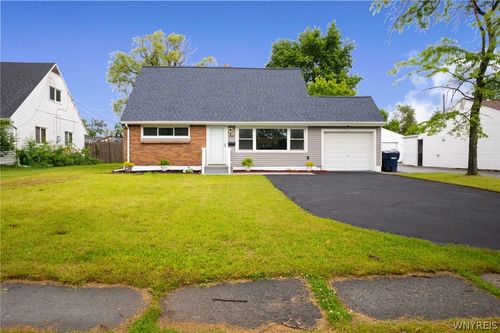 1889 Broadway, Grand Island, NY, 14072 | Card Image