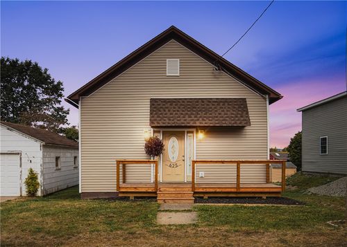 625 Sipesville Rd, Sipesville, PA, 15561-9011 | Card Image