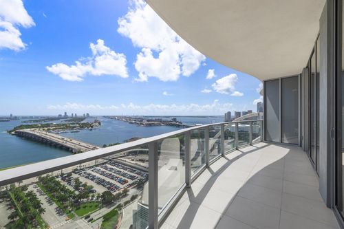 2904-1400 Biscayne Blvd, Miami, FL, 33132-2689 | Card Image
