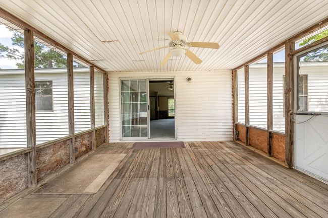 Deck | Image 21