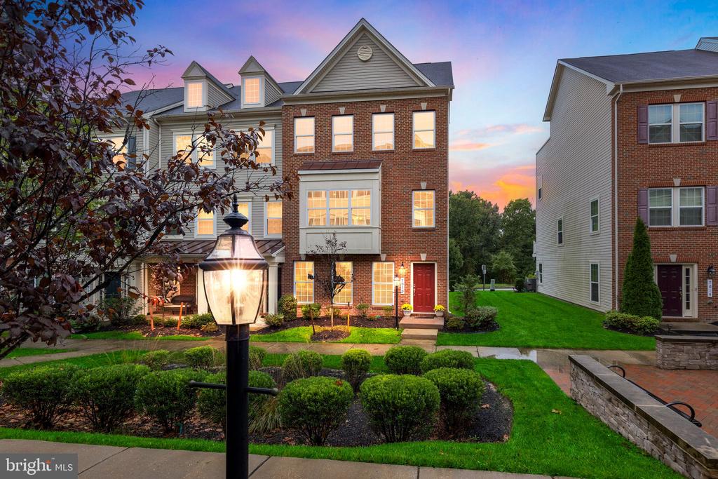 Foxton Way, Hanover, MD 21076