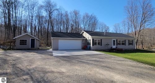 4896 Oslund Rd, Mancelona, MI, 49659-8303 | Card Image