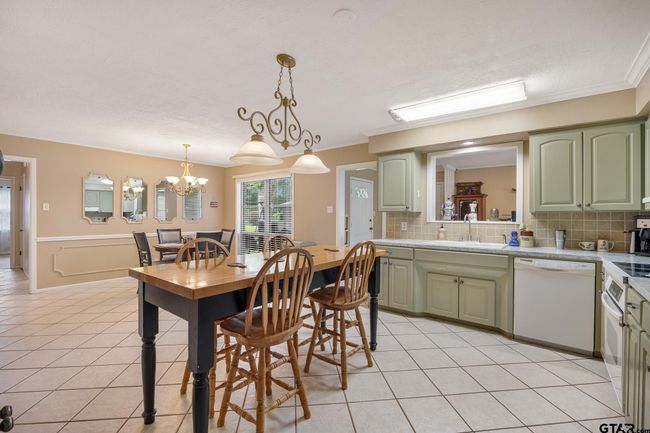 311 E Amherst Dr, House other with 3 bedrooms, 2 bathrooms and null parking in Tyler TX | Image 8