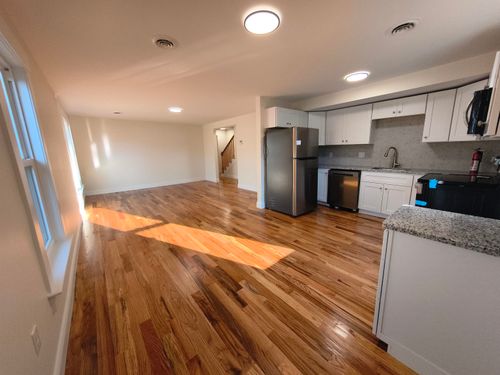 unit-3-386 Union Avenue, Laconia, NH, 03246 | Card Image