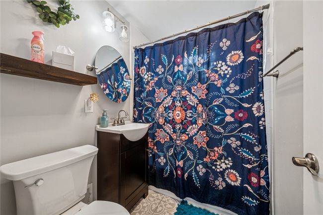 477 Lois Dr, House other with 3 bedrooms, 2 bathrooms and 1 parking in Pittsburgh PA | Image 13