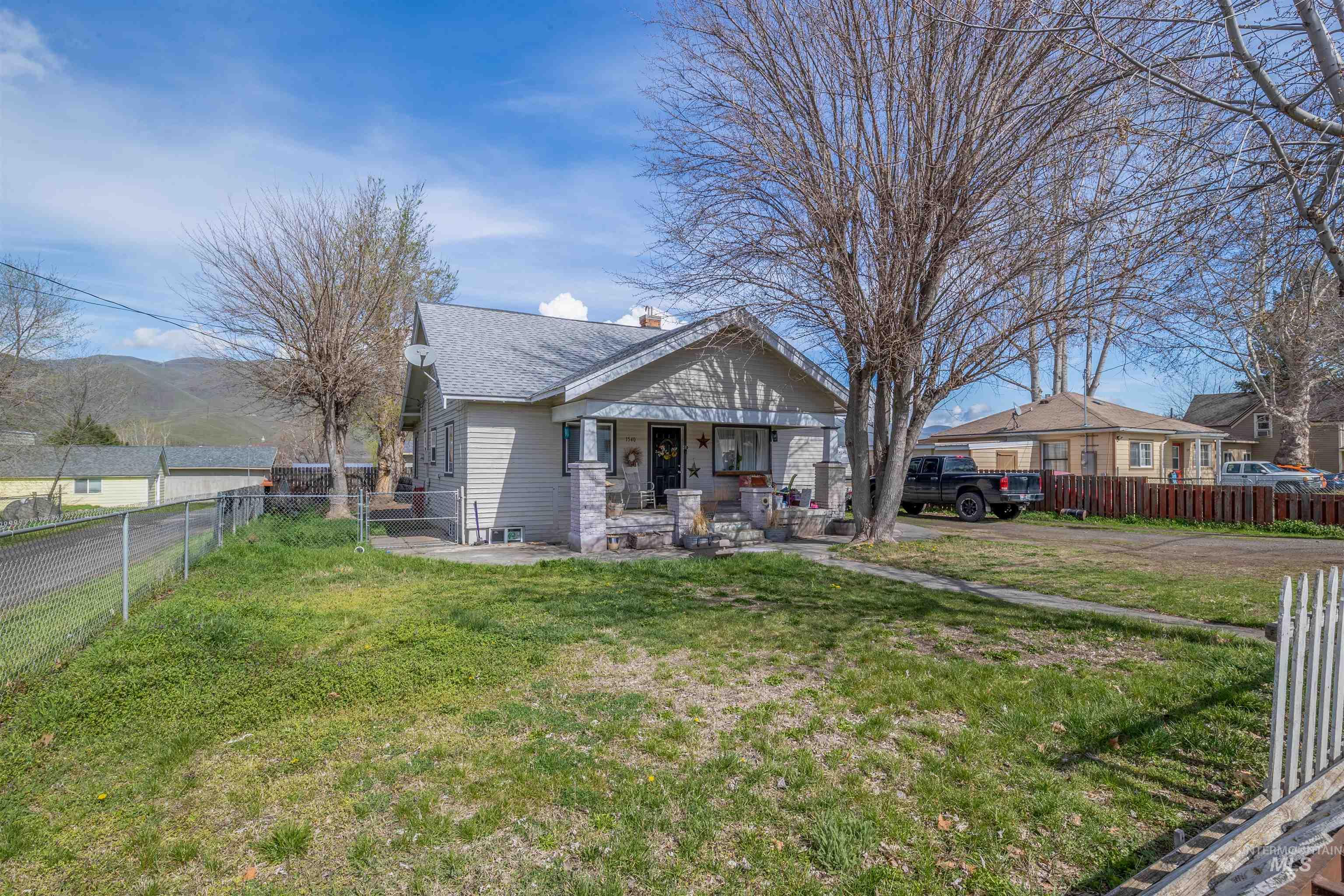 Elm St, Clarkston, WA 99403