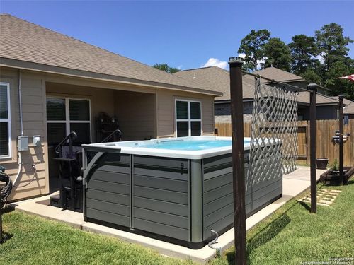 7712 Boulder Sunstone Ln, Conroe, TX, 77304-1983 | Card Image