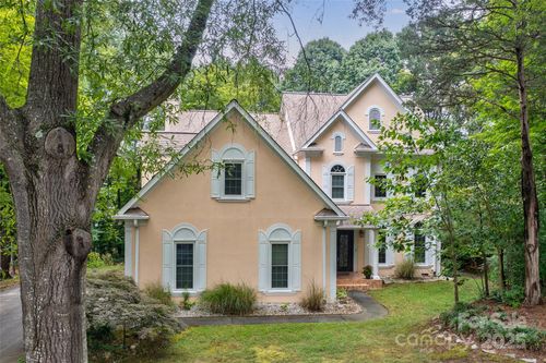 13-15608 Woodland Ridge Ln, Charlotte, NC, 28278-8899 | Card Image