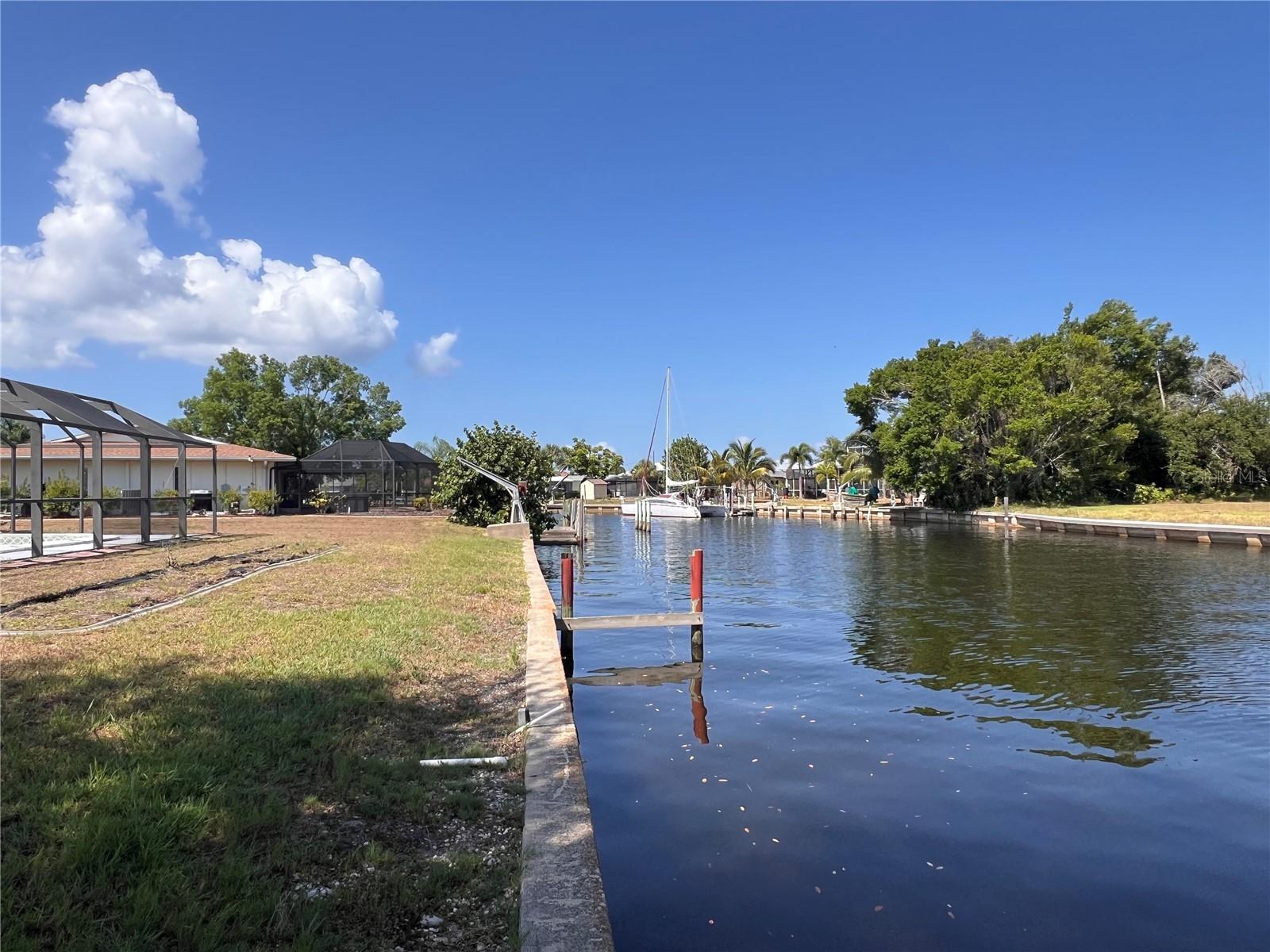 Land in PORT CHARLOTTE