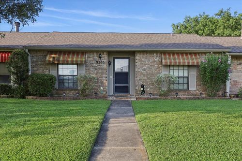 9385 Glen Meadow Ln, Beaumont, TX, 77706-3959 | Card Image