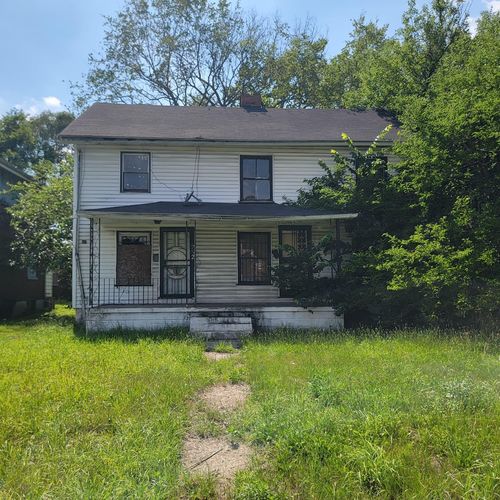 750 Van Buren St, Gary, IN, 46402-2231 | Card Image