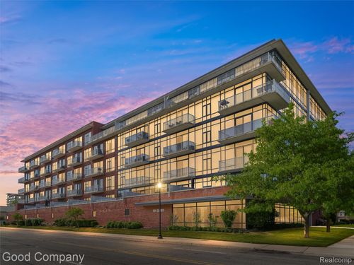 402-101 Curry Ave Avenue, Royal Oak, MI, 48067 | Card Image