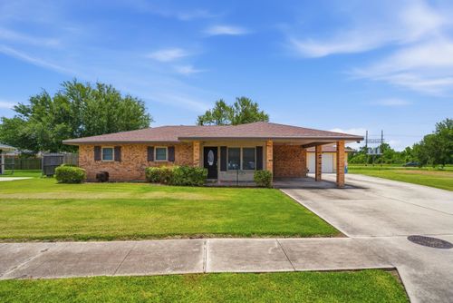 2210 Mary Hughes Dr, Houma, LA, 70363-7046 | Card Image