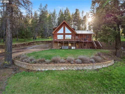 64290 Old Oregon Trail Rd, Meacham, OR, 97859-1136 | Card Image