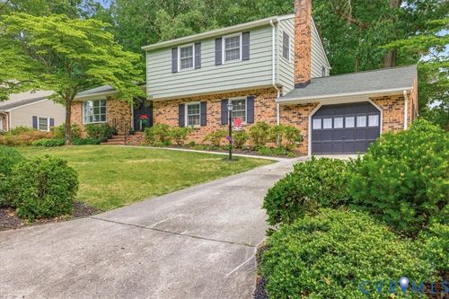 105 Flintlock Dr, South Chesterfield, VA, 23834-1626 | Card Image