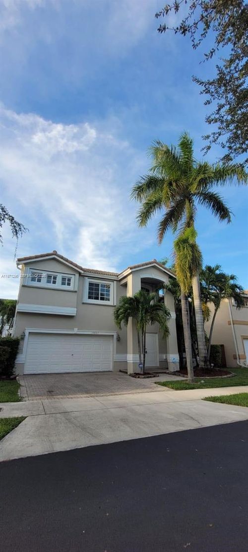 10863 Nw 53rd Ln, Doral, FL, 33178-3907 | Card Image