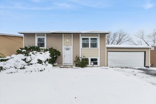 17781 Yale Ln, Country Club Hills, IL, 60478-4950 | Card Image