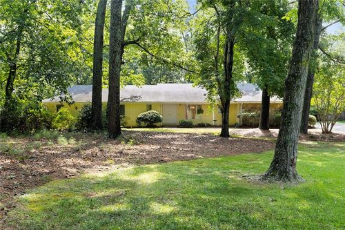905 Hunterhill Dr, Roswell, GA, 30075-4225 | Card Image