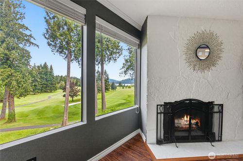3-1 Morning Beach Dr, Bellingham, WA, 98229-2799 | Card Image