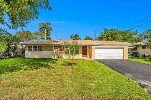 4451 Ne 17th Ave, Oakland Park, FL, 33334 | Card Image