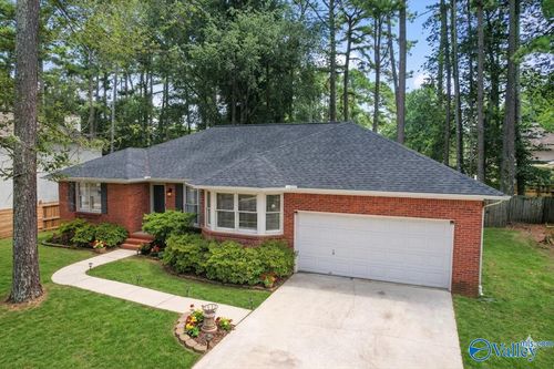 1857 Shellbrook Dr Nw, Huntsville, AL, 35806-3417 | Card Image