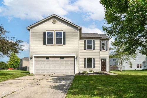 1155 Redwood Dr, Greenfield, IN, 46140-7004 | Card Image