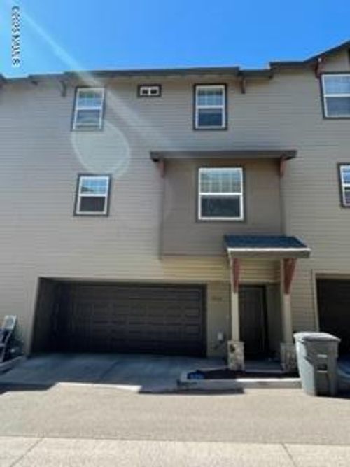 2554 W Cripple Creek Dr, Flagstaff, AZ, 86001-2669 | Card Image