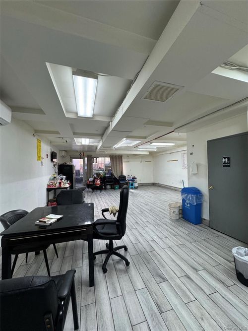 1fl-133-24 41st Rd, Flushing, NY, 11355-3632 | Card Image