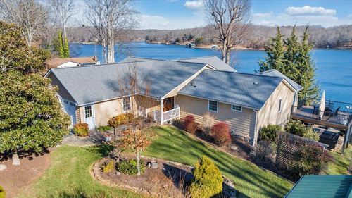 428 Long Island Dr, Moneta, VA, 24121 | Card Image