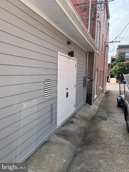 warehouse-806 Caroline, Fredericksburg, VA, 22401 | Card Image