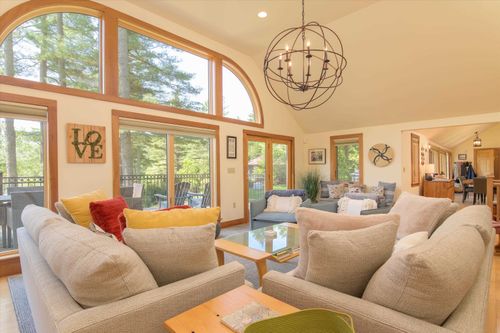 11 Fishing Access Rd, Ludlow, VT, 05149-9643 | Card Image