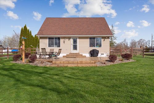 4355 Oak Glen Dr, Camden, MI, 49232-9766 | Card Image