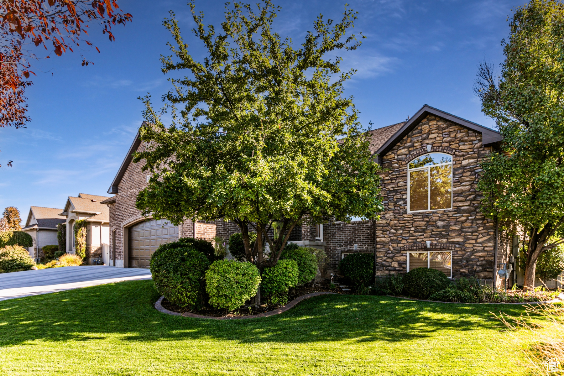 2117 S 700 W, For Sale in Syracuse Zoocasa